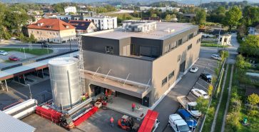 Gewerbehalle mit Lager ünd Büro-Etage