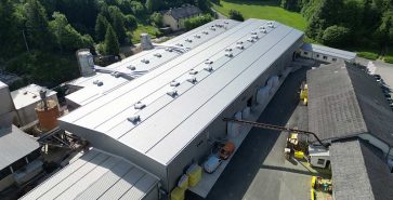 Produktions- und Lagerhallen für die Holzverarbeitung
