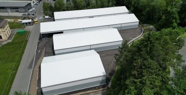 Lagerzelte für die Metallindustrie in Kärnten, Österreich